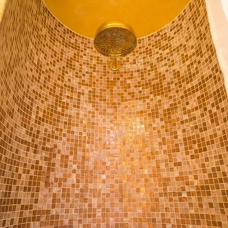Saint Louis Studio Апартаменты